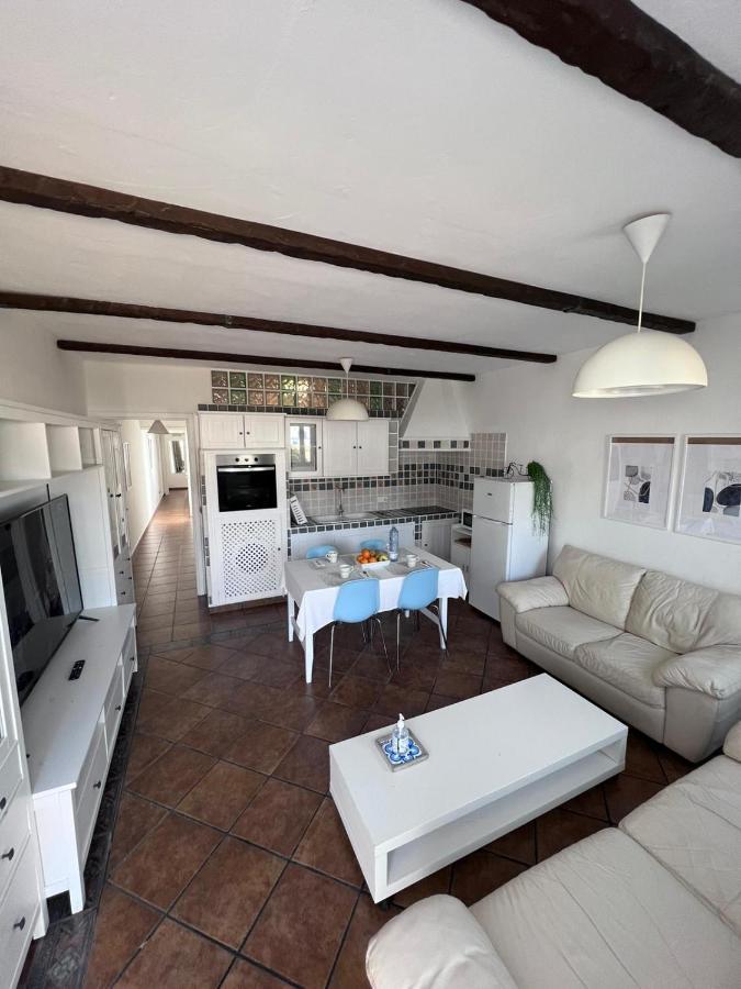 La Casita De Yolanda Apartment Caleta de Sebo Bagian luar foto
